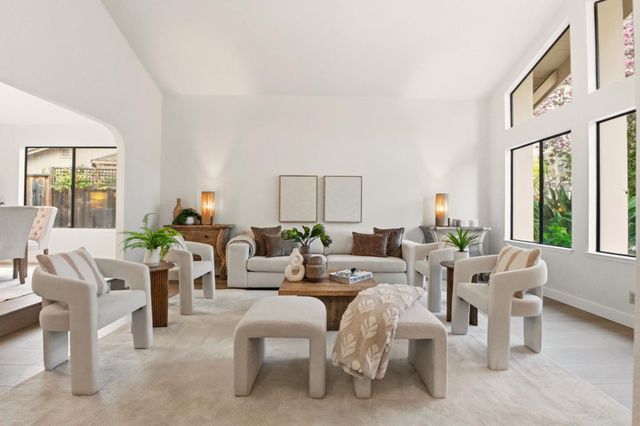 72 Amorok Way, Fremont, CA 94539