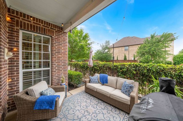 531 Sandy Lane, Flower Mound, TX 75022