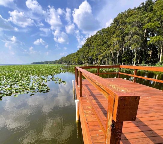 15618 SE Us Highway 301, Hawthorne, FL 32640