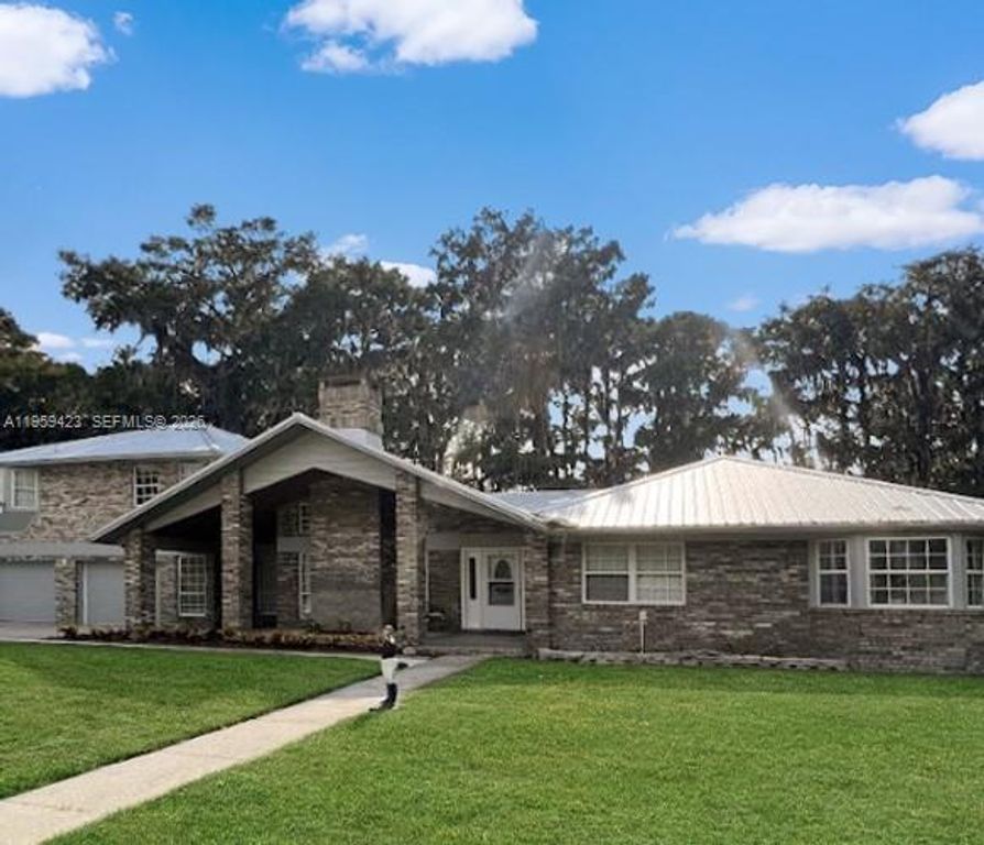 15618 SE Us Highway 301, Hawthorne, FL 32640