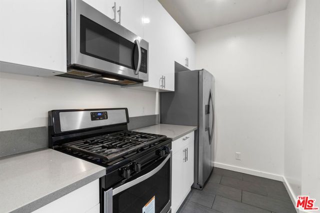 424 S Westmoreland Avenue 306, Los Angeles, CA 90020