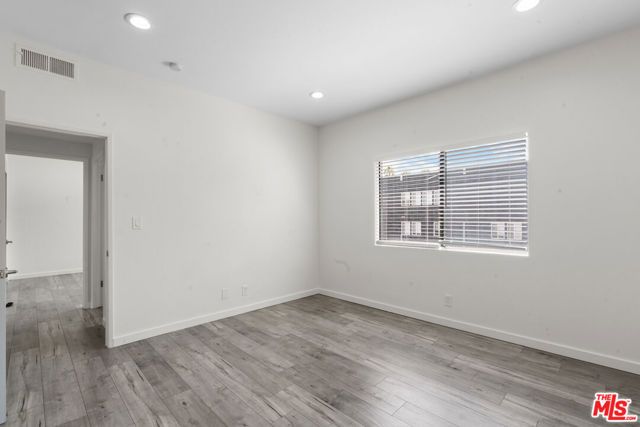 424 S Westmoreland Avenue 306, Los Angeles, CA 90020