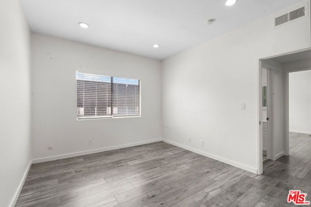 424 S Westmoreland Avenue 306, Los Angeles, CA 90020