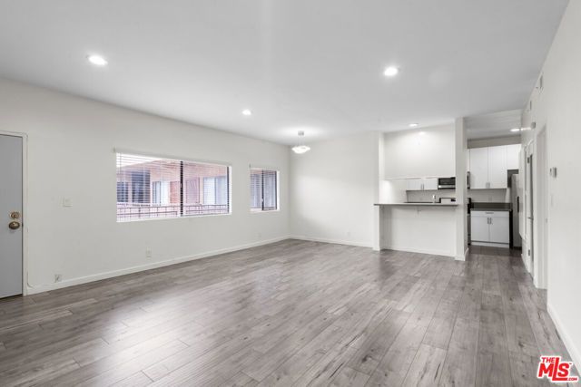 424 S Westmoreland Avenue 306, Los Angeles, CA 90020