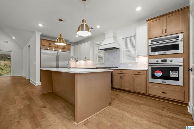 191 BLACKRIDGE CIRCLE, Hoover, AL 35244
