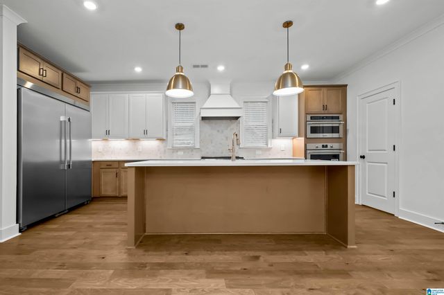 191 BLACKRIDGE CIRCLE, Hoover, AL 35244