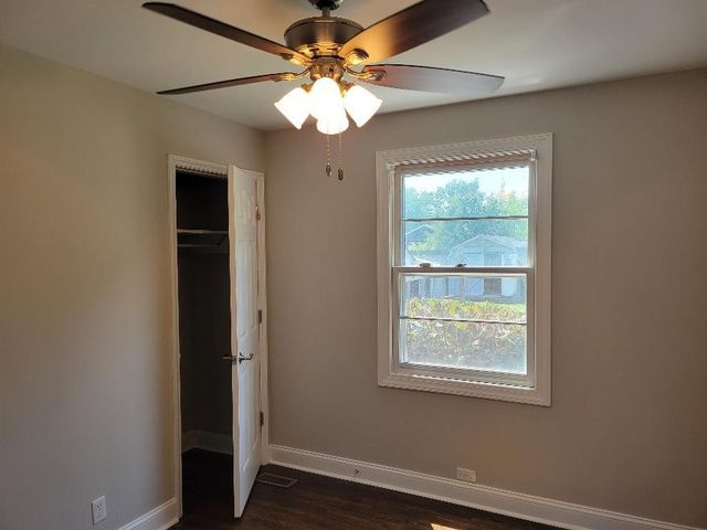 5005 Pearson Pl, Nashville, TN 37211