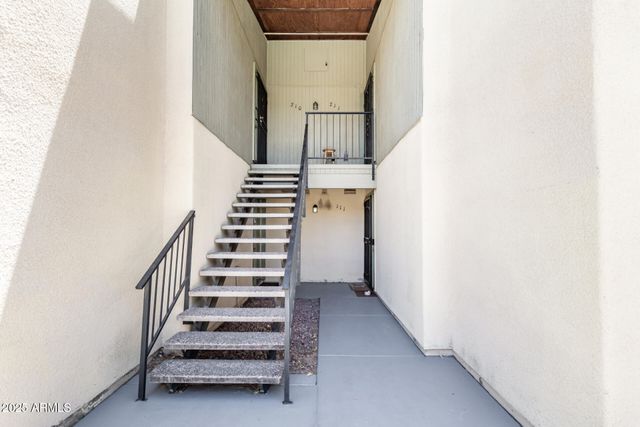 729 W COOLIDGE Street 211, Phoenix, AZ 85013