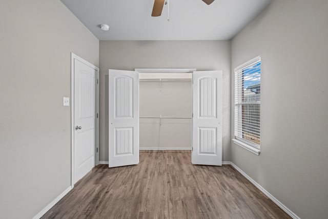 704 Hillshire Avenue, Wolfforth, TX 79382