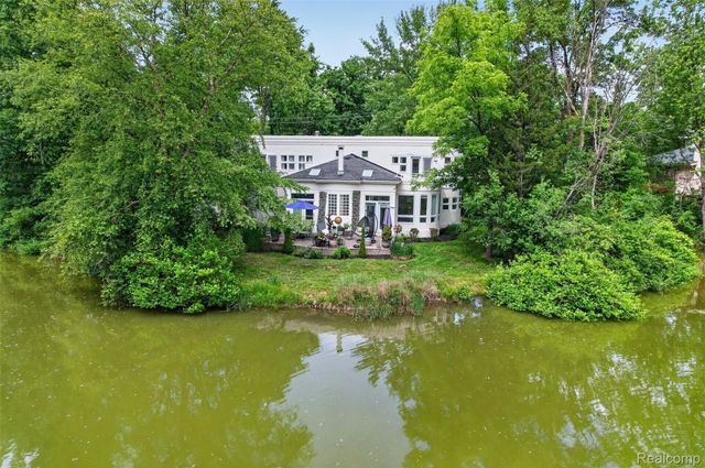 4845 Bryn Mawr Drive, Bloomfield Hills, MI 48301