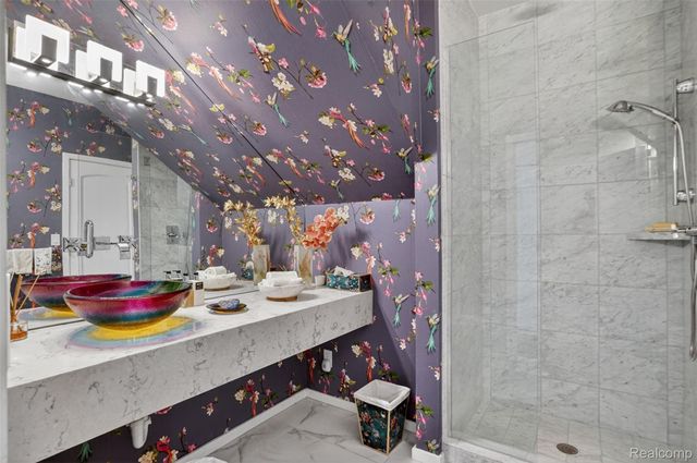 4845 Bryn Mawr Drive, Bloomfield Hills, MI 48301
