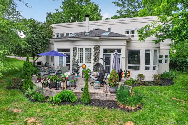 4845 Bryn Mawr Drive, Bloomfield Hills, MI 48301