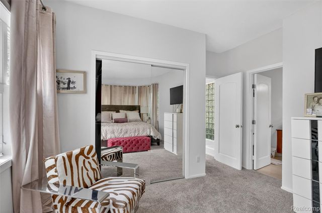 4845 Bryn Mawr Drive, Bloomfield Hills, MI 48301
