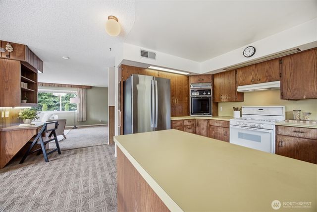 9471 Axlund Road, Lynden, WA 98264