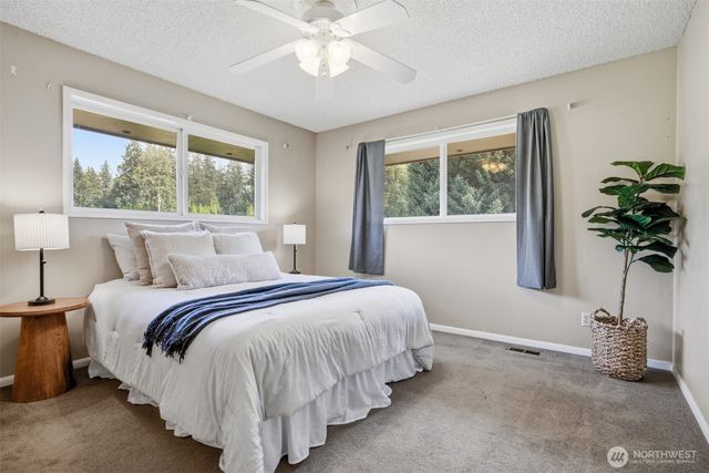 9471 Axlund Road, Lynden, WA 98264