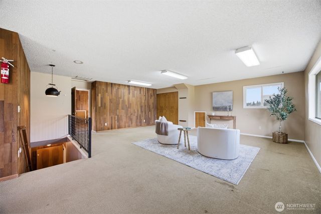 9471 Axlund Road, Lynden, WA 98264