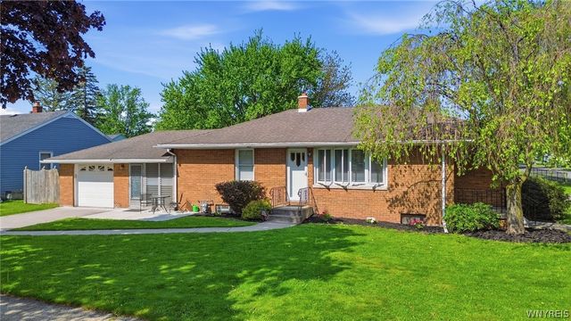 715 Park Avenue, North Tonawanda, NY 14120