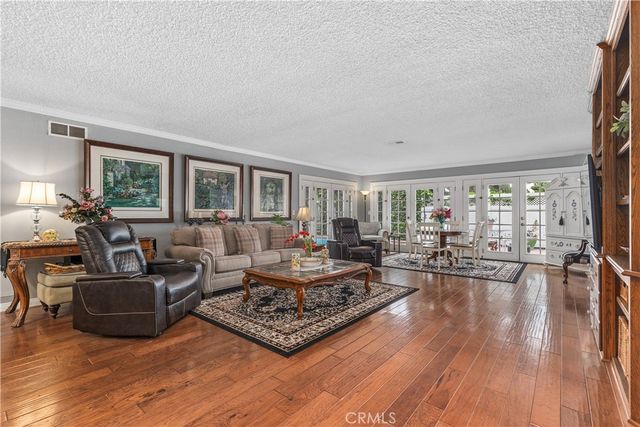 4722 Scenario, Huntington Beach, CA 92649
