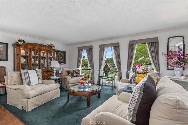 4722 Scenario, Huntington Beach, CA 92649