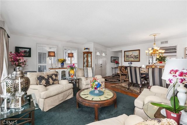 4722 Scenario, Huntington Beach, CA 92649