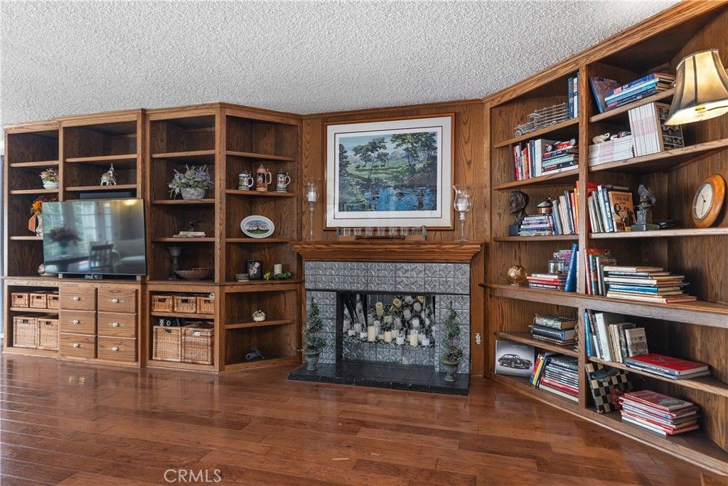 Image 14 of property listing at 4722 Scenario, Huntington Beach, CA 92649