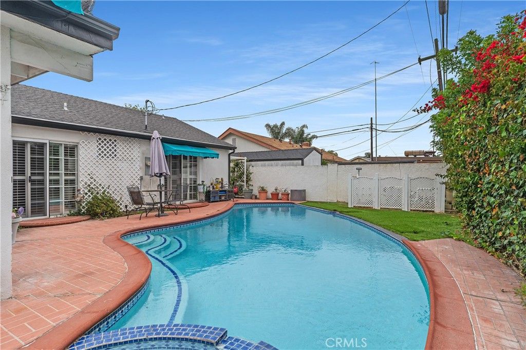 Image 31 of property listing at 4722 Scenario, Huntington Beach, CA 92649