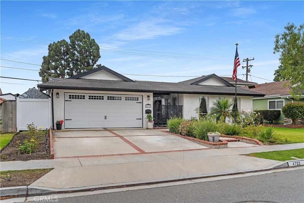 Image 33 of property listing at 4722 Scenario, Huntington Beach, CA 92649