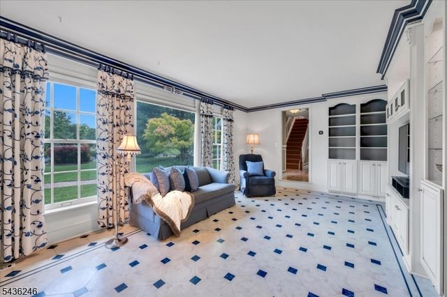 1097 Cambridge Ln, Bridgewater Twp., NJ 08807