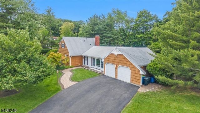 1097 Cambridge Ln, Bridgewater Twp., NJ 08807