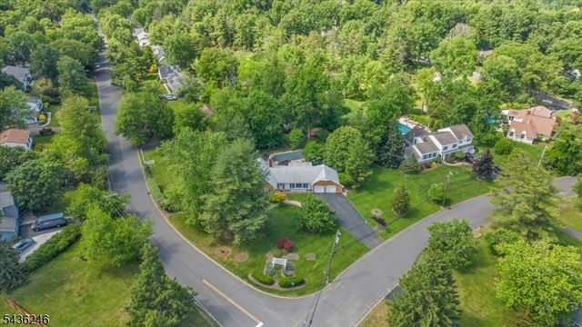 1097 Cambridge Ln, Bridgewater Twp., NJ 08807