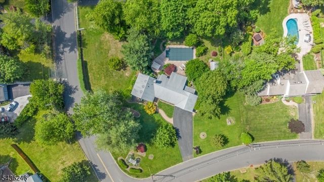 1097 Cambridge Ln, Bridgewater Twp., NJ 08807