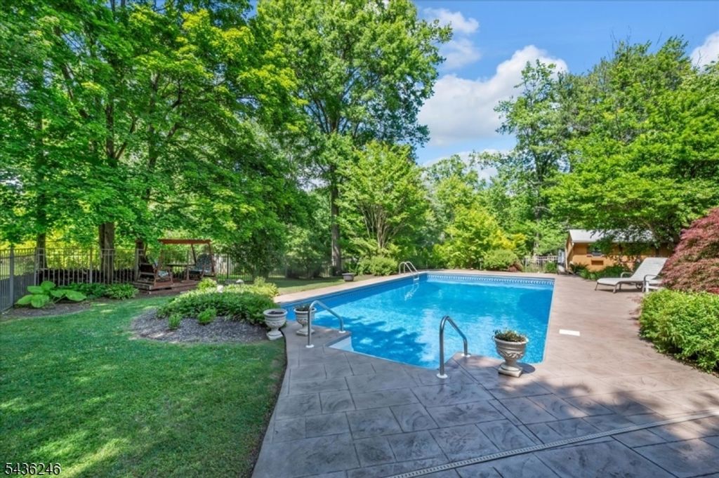 1097 Cambridge Ln, Bridgewater Twp., NJ 08807 — photo 3