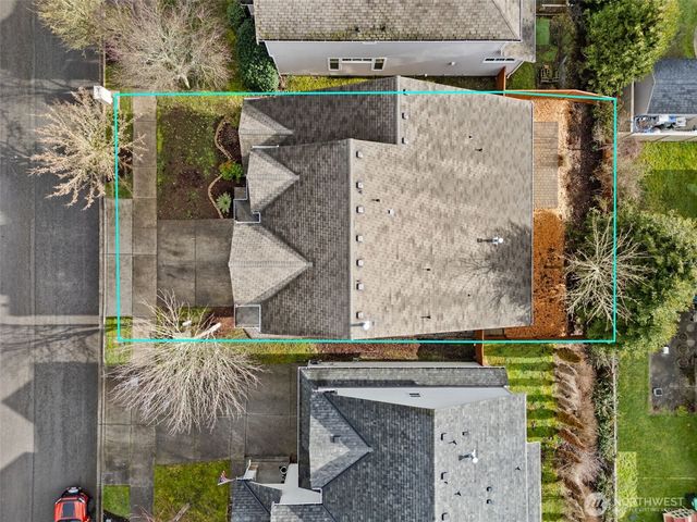 9248 Periwinkle Loop NE, Olympia, WA 98516