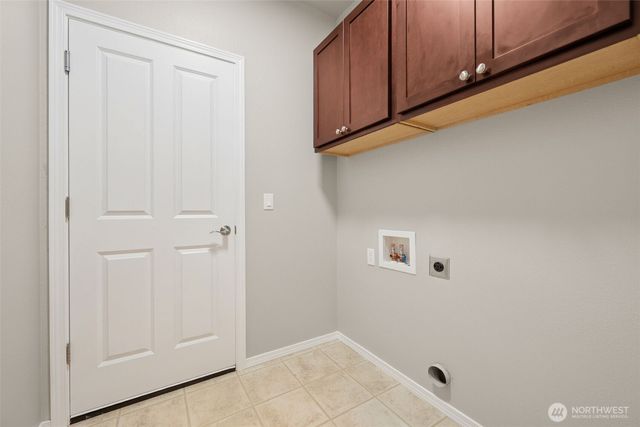 9248 Periwinkle Loop NE, Olympia, WA 98516