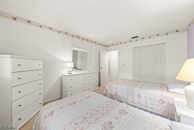 16 Dawn Flower CIR, Lehigh Acres, FL 33936