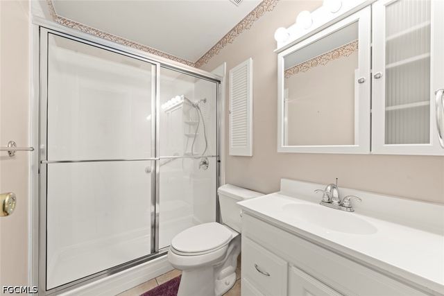 16 Dawn Flower CIR, Lehigh Acres, FL 33936