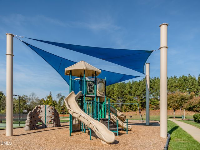 490 Chapel Ridge Drive, Pittsboro, NC 27312