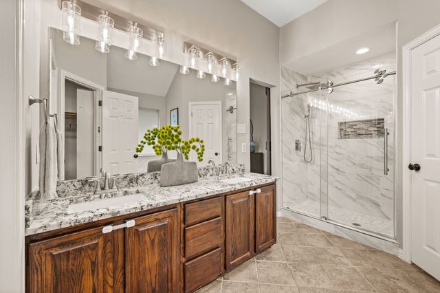 8609 Matt Drive, North Richland Hills, TX 76182