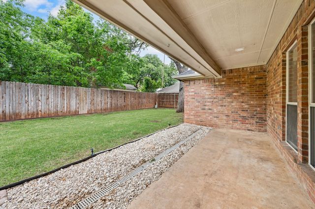 8609 Matt Drive, North Richland Hills, TX 76182