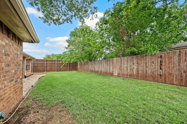 8609 Matt Drive, North Richland Hills, TX 76182