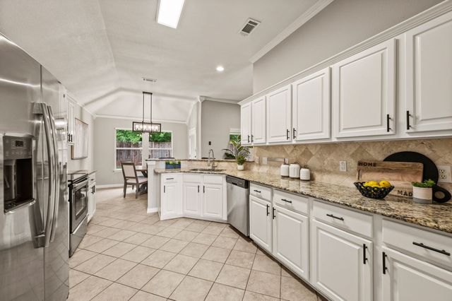 8609 Matt Drive, North Richland Hills, TX 76182