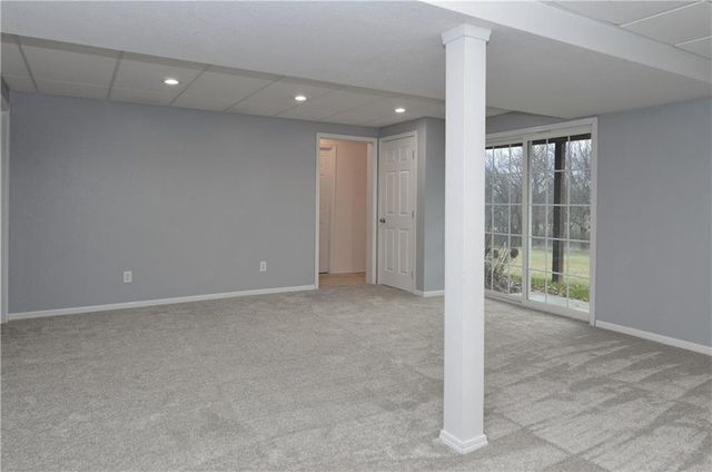 15145 Lakeport Lane, Smithville, MO 64068