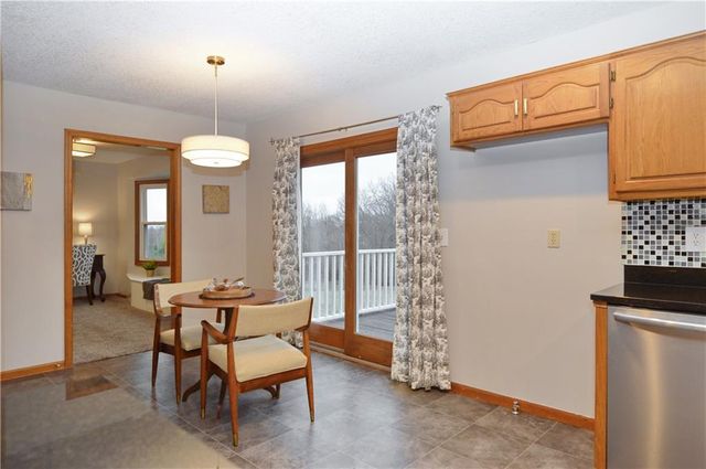 15145 Lakeport Lane, Smithville, MO 64068