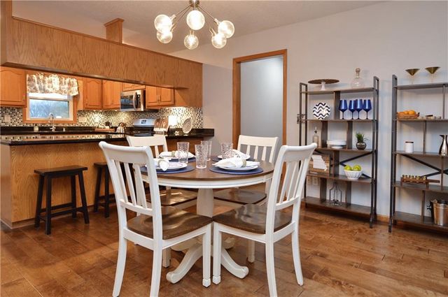 15145 Lakeport Lane, Smithville, MO 64068