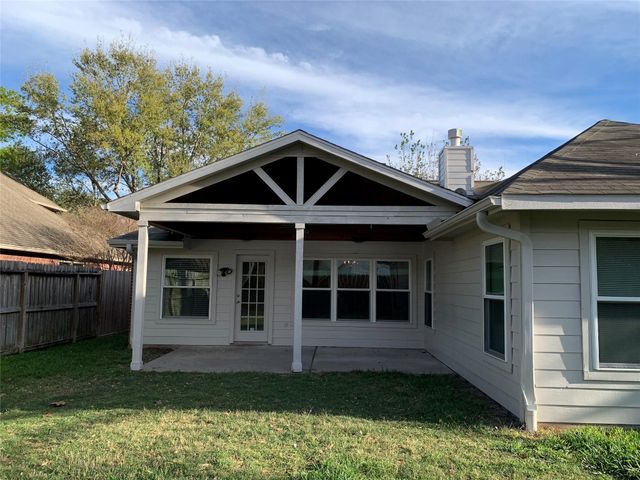 3611 Stratford Town Lane, Sugar Land, TX 77498