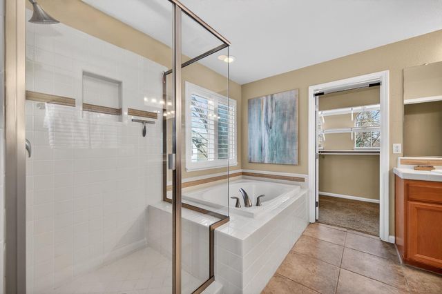 2045 Grayhorse Dr, Auburn, CA 95603