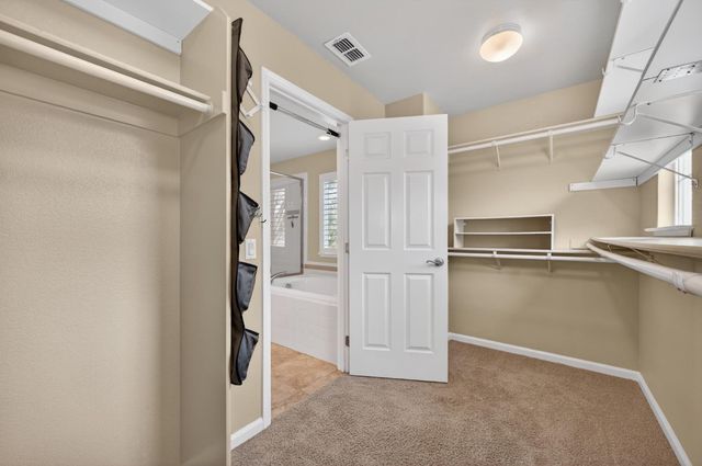 2045 Grayhorse Dr, Auburn, CA 95603