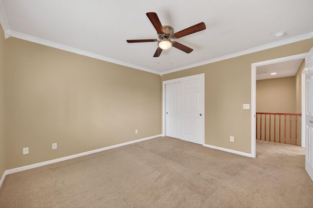 2045 Grayhorse Dr, Auburn, CA 95603