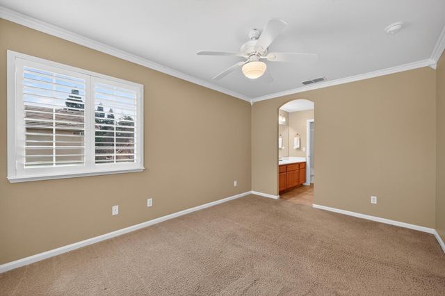 2045 Grayhorse Dr, Auburn, CA 95603