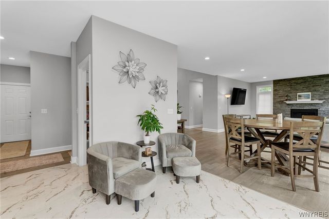 924 Klein Rd, Amherst, NY 14221